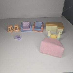 Bluey Family Home Doll House Furniture Bed Chairs Kitchen Island Replacement Lot